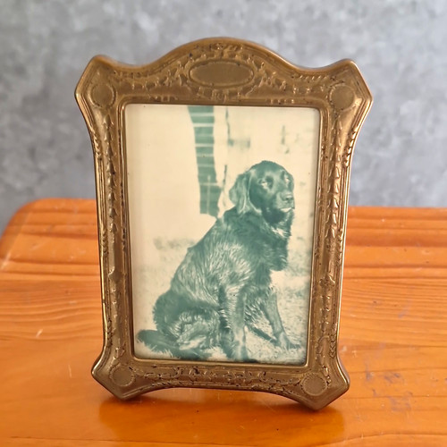 Vintage small ornate brass - small,