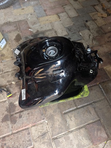 Husqvarna 401 vitpilen - 401,