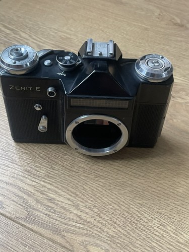Vintage camera zenit - zenit-e, in