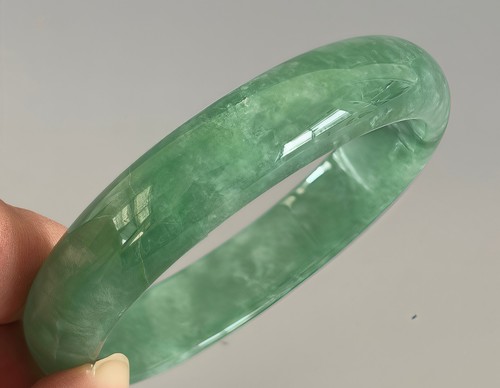 59mm natural green jadeite - natural,