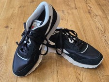 Reebok black men's trainers size UK 9.5