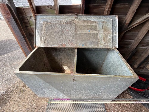 Galvanised twin compartment - galvanised, twin-compartment