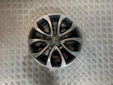10-19 NISSAN JUKE 17" INCH 10 SPOKE 5 STUD ALLOY WHEEL 17X7J (SCRATCHED)