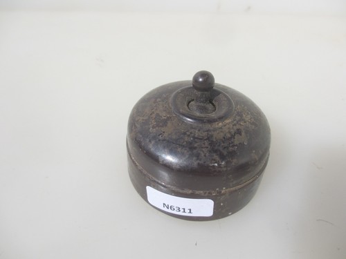 Vintage bakelite ceramic - &,