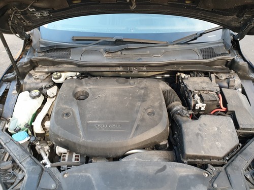 Volvo v40 2012 - 2012, speed