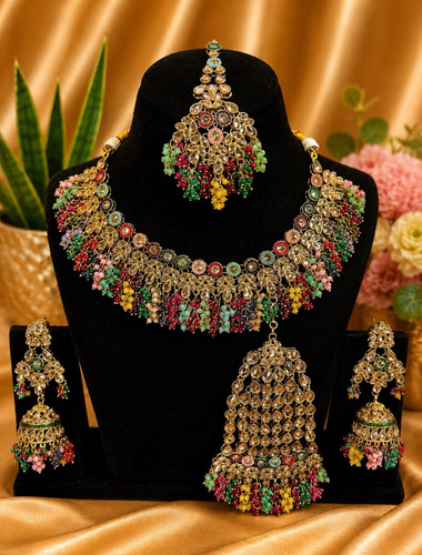 Gold tone multicolour round - multicolour,