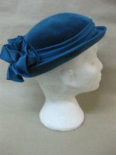 Vintage Mitzi Lorenz Ladies