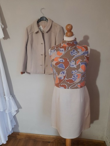 True vintage jackie style - o,