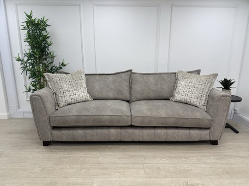 Dfs cherished grande - cherished,