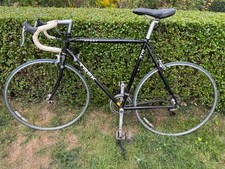 Trek 370 sport. Early 90's vintage cro-moloy steel road racing bike