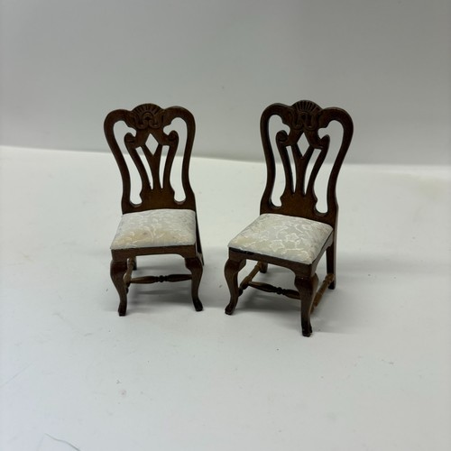 12th scale dolls house - scale,