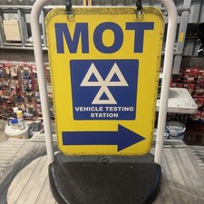 Vehicle Testing Station MOT sign