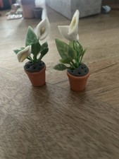 1:12 Dollhouse Miniature Lilly
