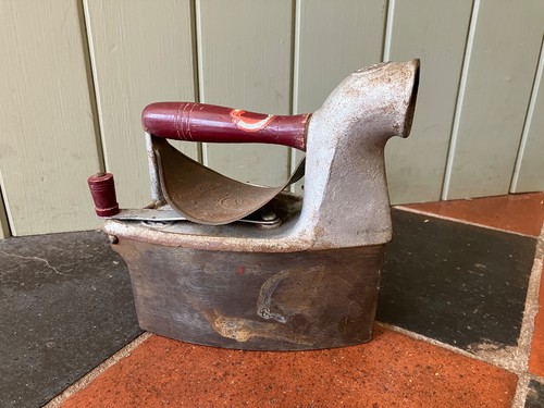 Antique cast iron coal - antique, heated