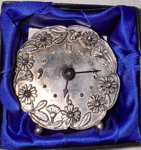 Silver scenes plate - silver,