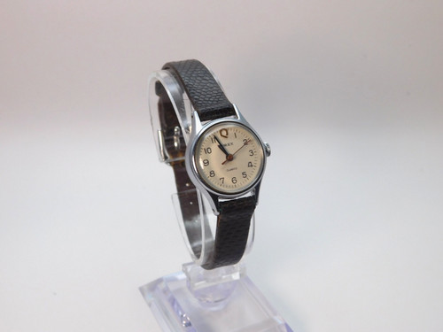 Timex watch womens vintage - timex, q