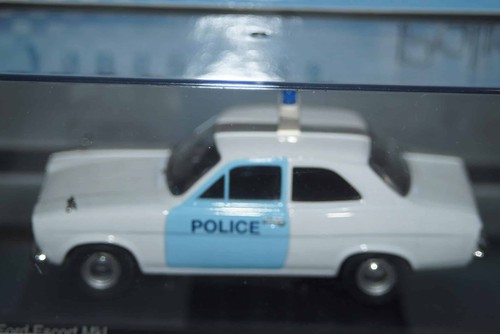 Vanguards corgi ford escort - ford,