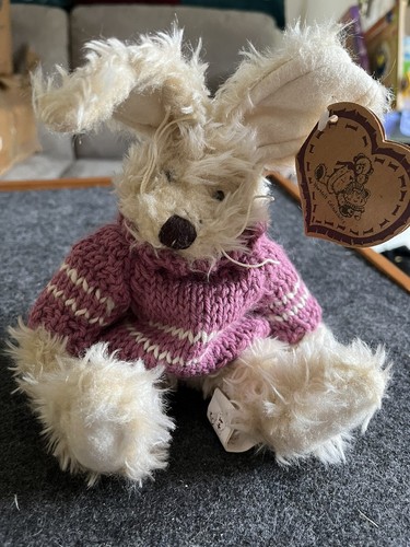 Heartfelt collectibles bunny - collectibles,