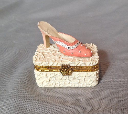 Vintage shoe trinket - 'shoe',