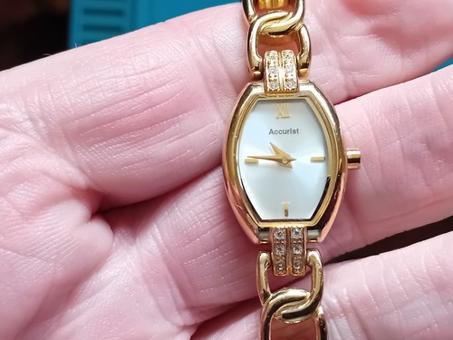 Accurist ladies quartz - , watch