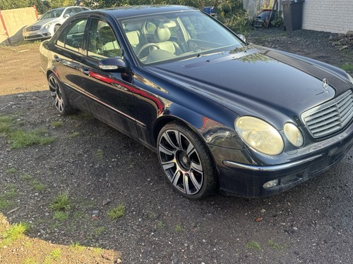 Mercedes class w211 - mercedes,