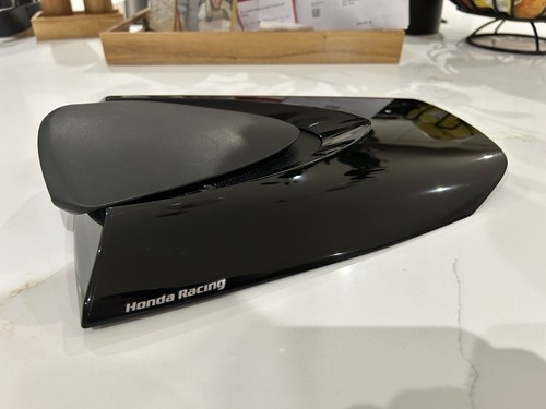 Genuine honda cbr 600rr rear - genuine,
