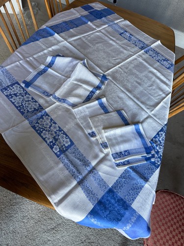 Vintage table cloth 4 - vintage,,