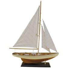 Sailing yacht sailing ship