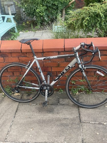 Dawes giro 200 lightweight - dawes,