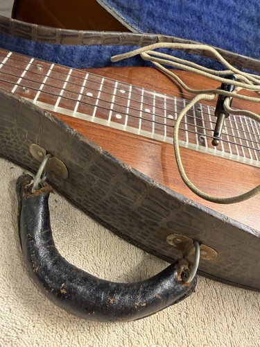 Electromuse six string - string, lap