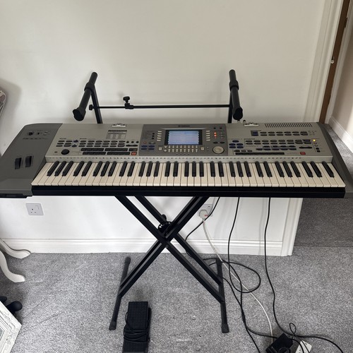 Yamaha 9000 pro keyboard - 9000,