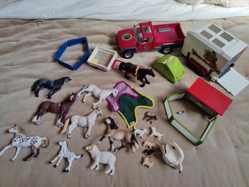 Schleich horse car trailer - schleich,