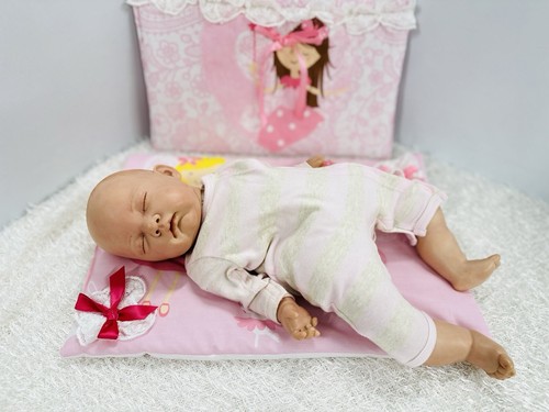 Bag changing mat for reborn - &,