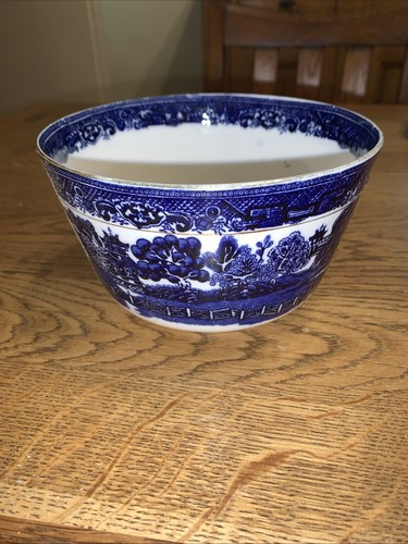 Antique willow pattern bowl - antique,