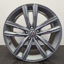 VW PASSAT MK7 B8 2018 8JX18"