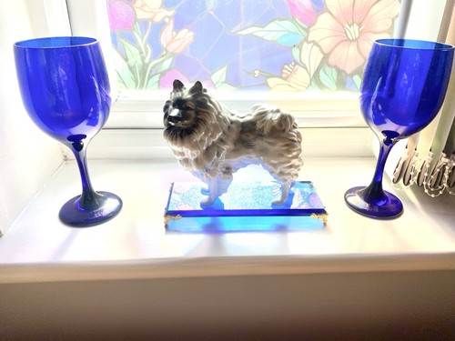 Very rare fine porcelain - very,