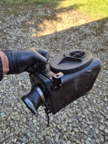 Suzuki sp370 sp400 air cleaner - suzuki,