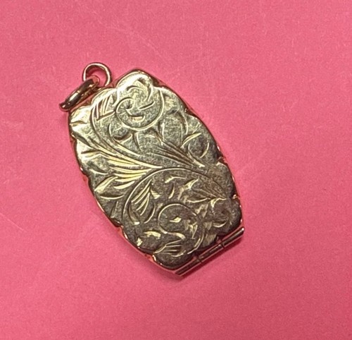 9ct gold vintage locket - vintage,