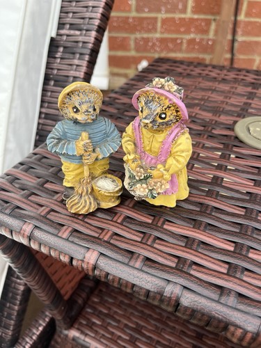 Hedgehog figurine ornaments - figurine,