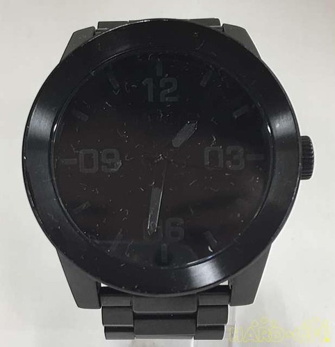 Nixon quartz analog watch - quartz,