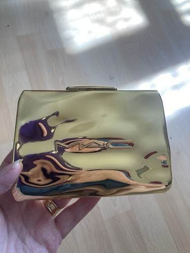 Gold colour mac lipstick - colour,