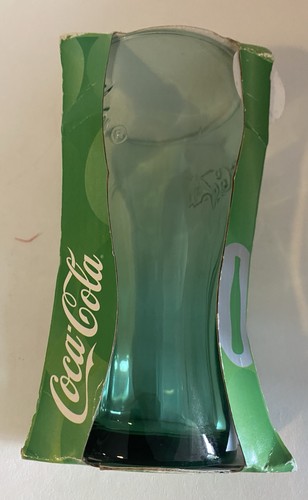 Mcdonald green coca - green, cola