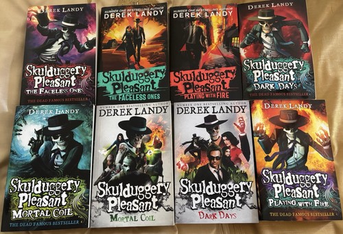 Derek landy skulduggery - landy,