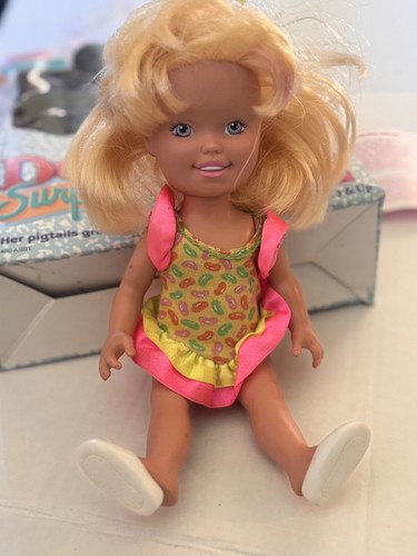 Vintage 1987 playskool dolly - playskool,