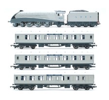 HORNBY 'OO' GAUGE R2278M 'THE