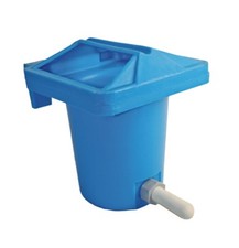 1 bucket hook on calf milk