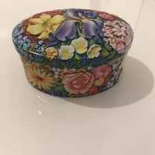 Vtg churchill confectionery - vtg,