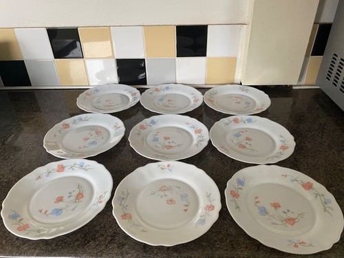 Vintage scalloped arcopal - vintage,