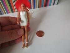 UK MCDONALDS BARBIE DOLL 1999 RED HAT WHITE DRESS HAPPY MEAL TOY FIGURE OLD 