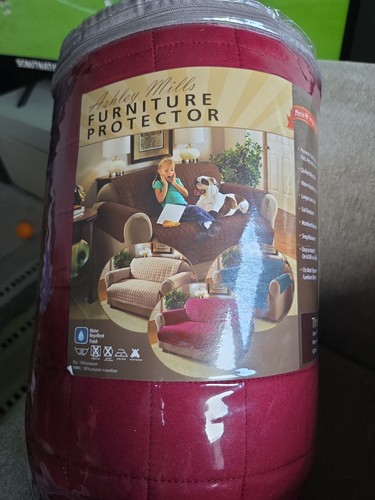 Ashley mills three seater - ashley,